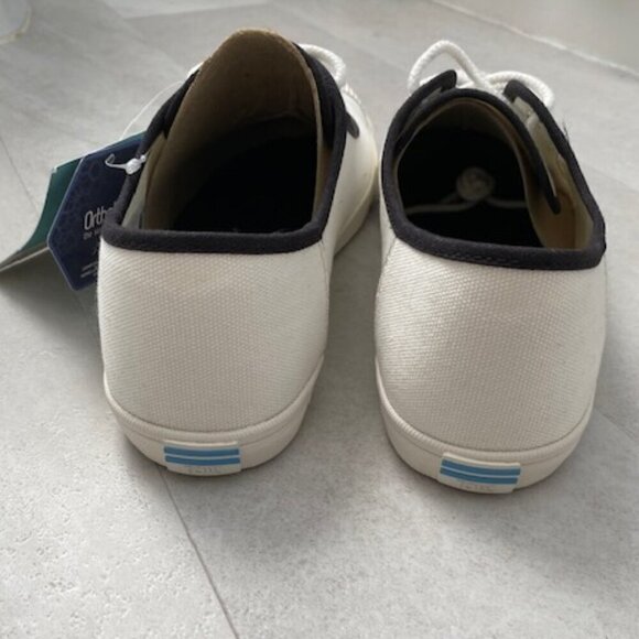 NWT TOMS Carmel Canvas White Black Preppy Lace up Shoes Sneakers Shoes SZ 10 - Picture 8 of 14
